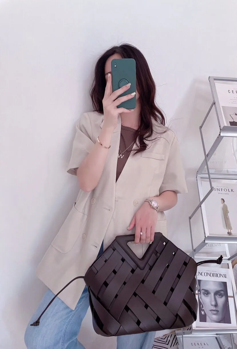 #小哥 Upper Body Rendering Picture The upper body is really high-end and exquisite. Women in the workplace will give you a different feeling every day.